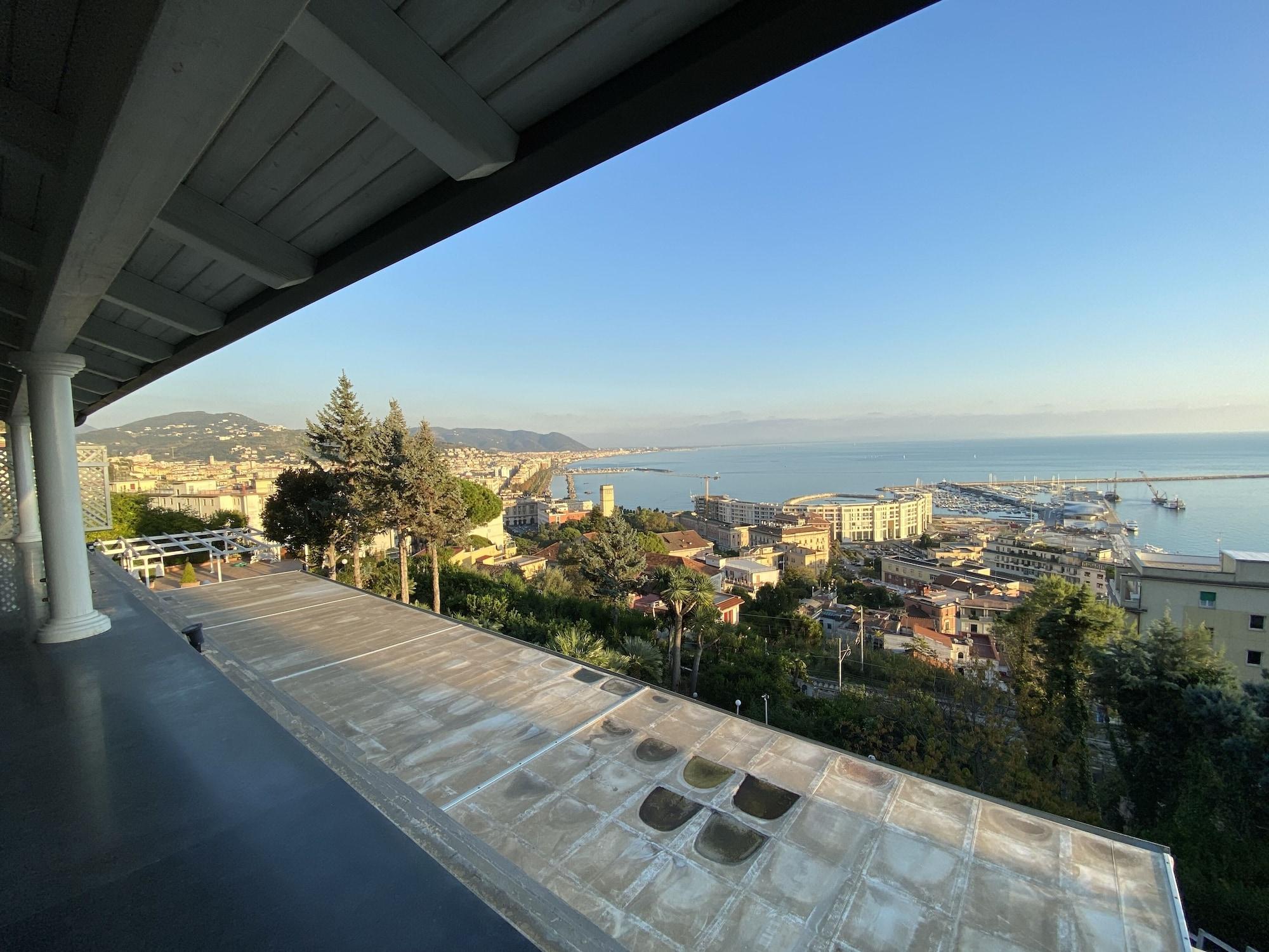 Villa Poseidon -Boutique Hotel- Salerno Esterno foto