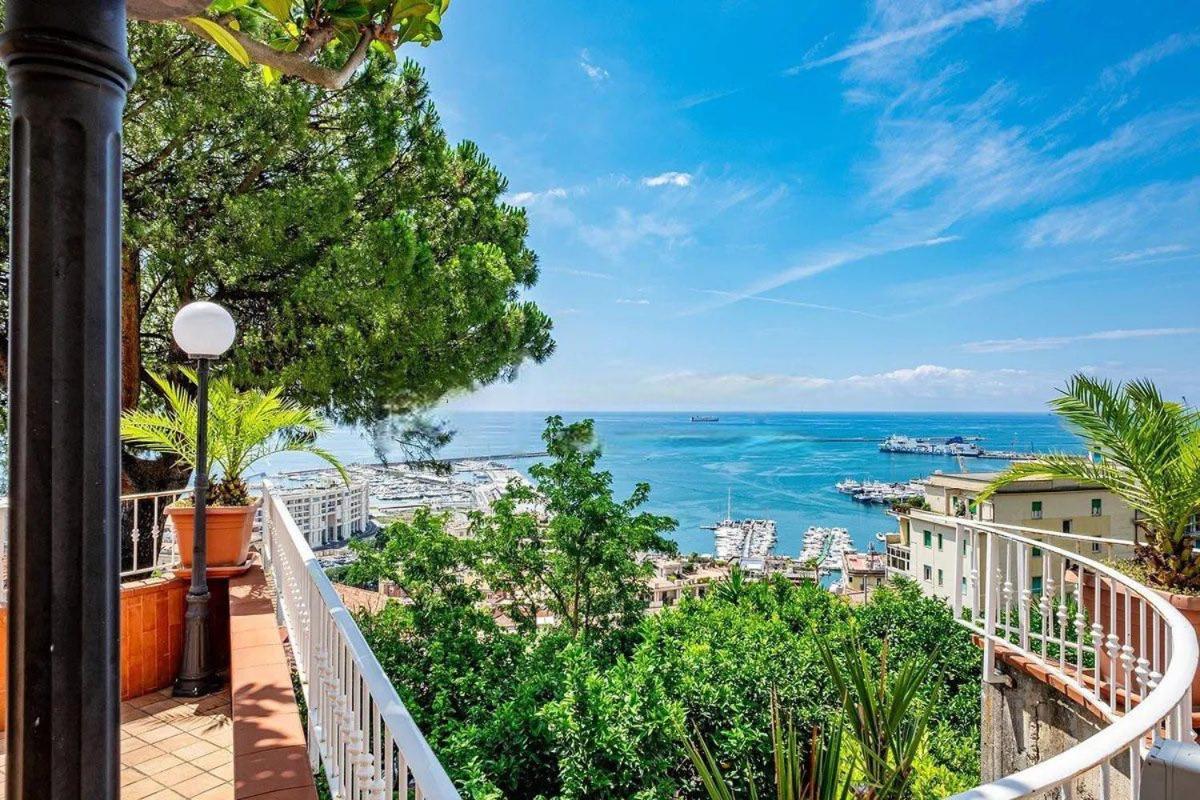 Villa Poseidon -Boutique Hotel- Salerno Esterno foto