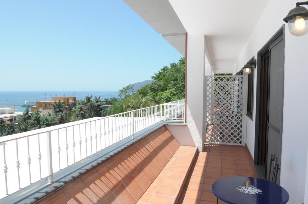 Villa Poseidon -Boutique Hotel- Salerno Camera foto