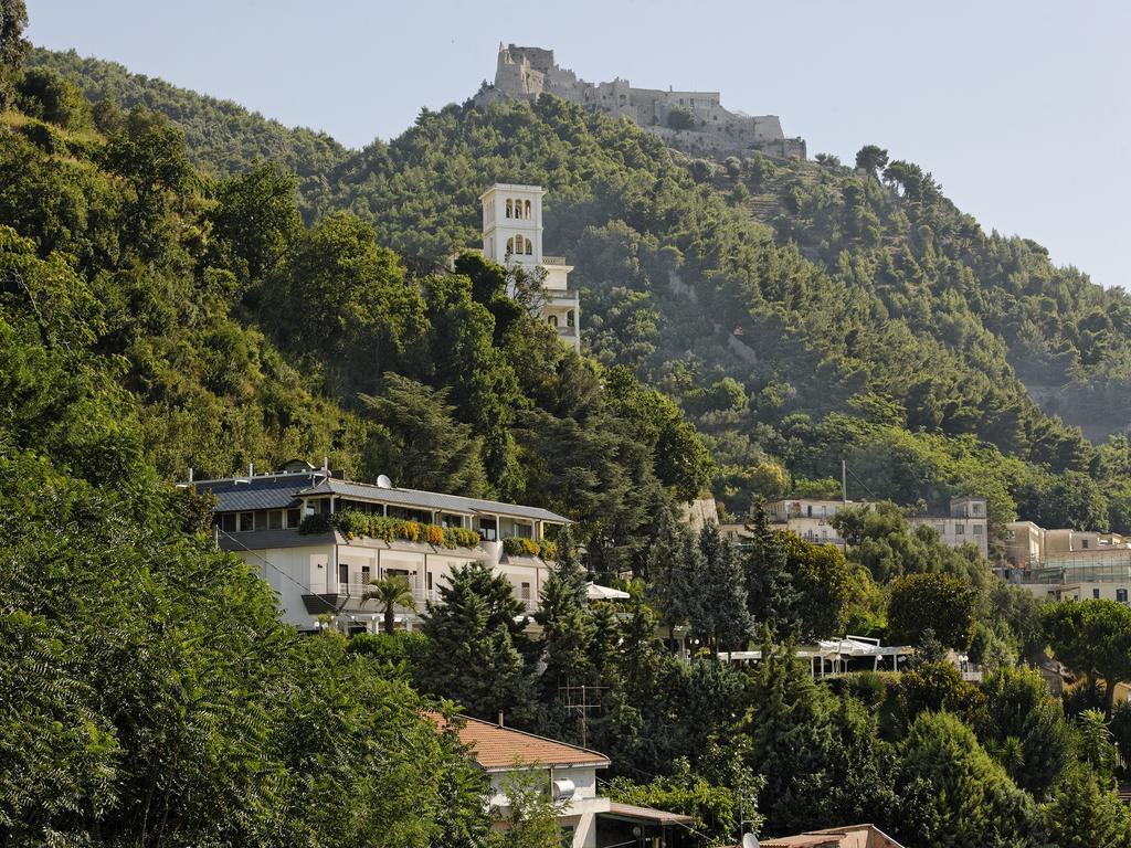 Villa Poseidon -Boutique Hotel- Salerno Esterno foto