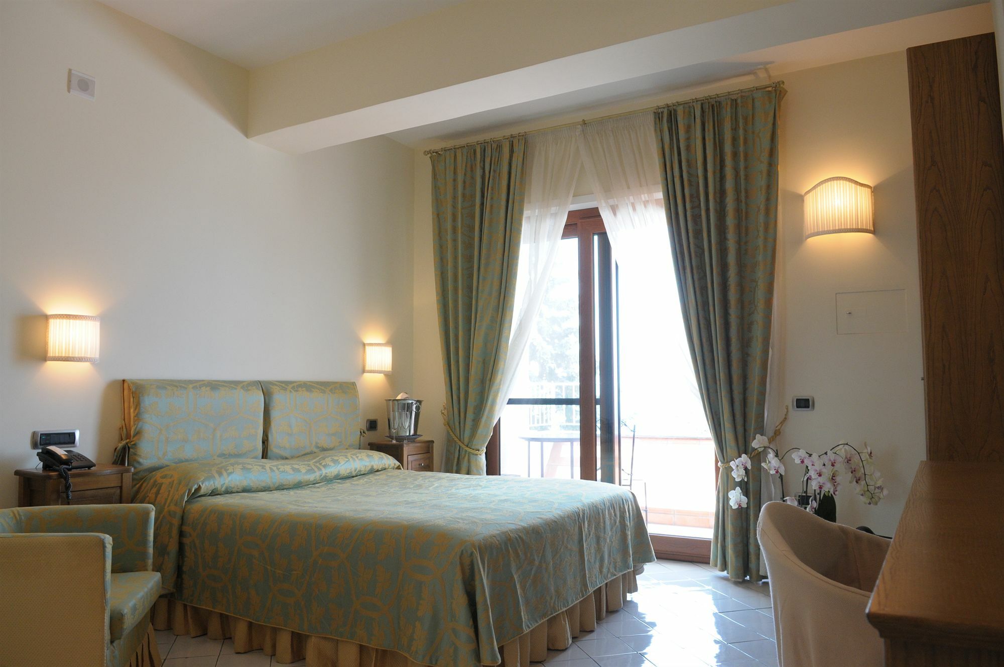 Villa Poseidon -Boutique Hotel- Salerno Esterno foto